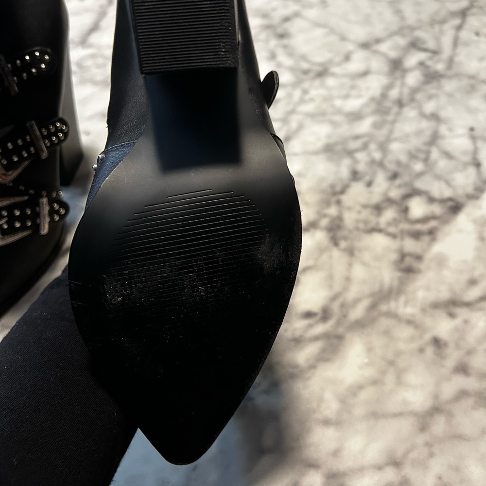 Steve Madden Black Ankle Boots with Silver Buckles - Picture 9 of 10